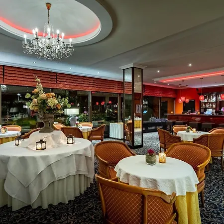 Cliff Ruegen Hotel Sellin (Rugen)