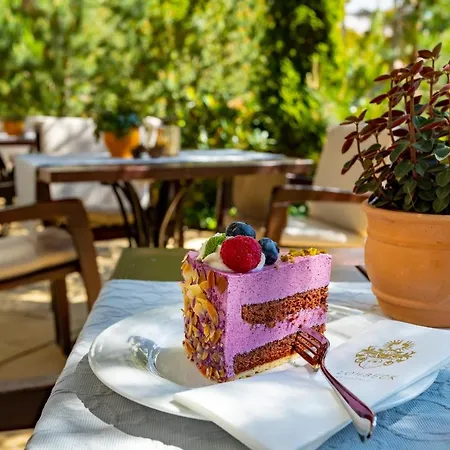 Szálloda Cliff Ruegen 4*