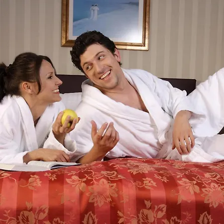 Hotel Cliff Ruegen 4*