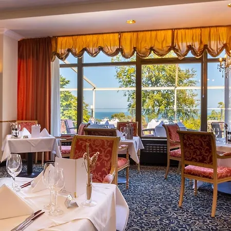 Hotel Cliff Ruegen 4*
