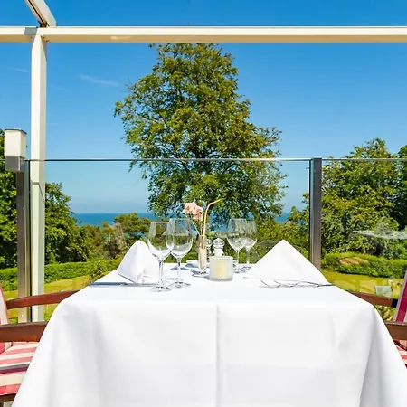 Отель Cliff Ruegen