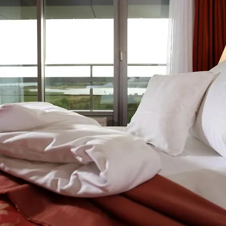 Cliff Ruegen Отель 4*