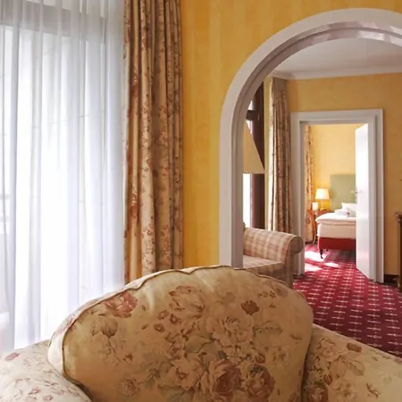Cliff Ruegen Hotel 4*