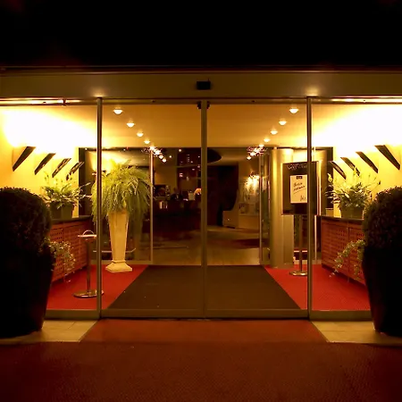 Cliff Ruegen Hotel 4*