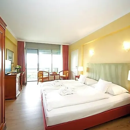 Cliff Ruegen Hotel 4*