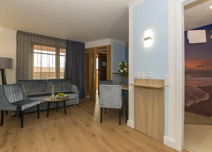 Cliff Ruegen Sellin (Rugen)