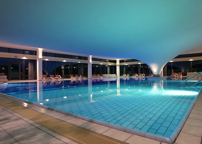 Cliff Ruegen Hotel 4*